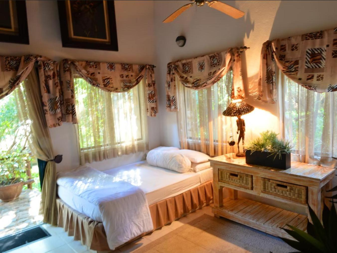 Paradise River Lodge Hoedspruit Exteriör bild